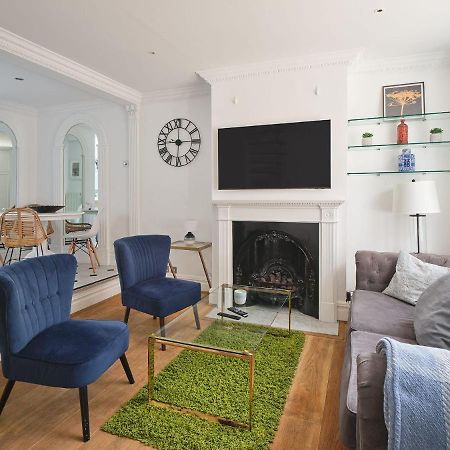 Stylish 3 Bedroom Town House ロンドン エクステリア 写真